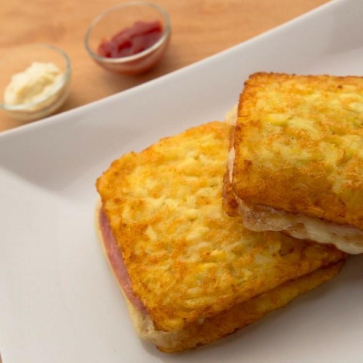 TOAST DI PATATE PROSCIUTTO E FORMAGGIO